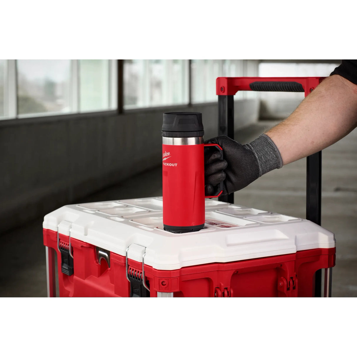 Milwaukee 48-22-8394R PACKOUT™ 18oz Insulated Mug with Sip Lid