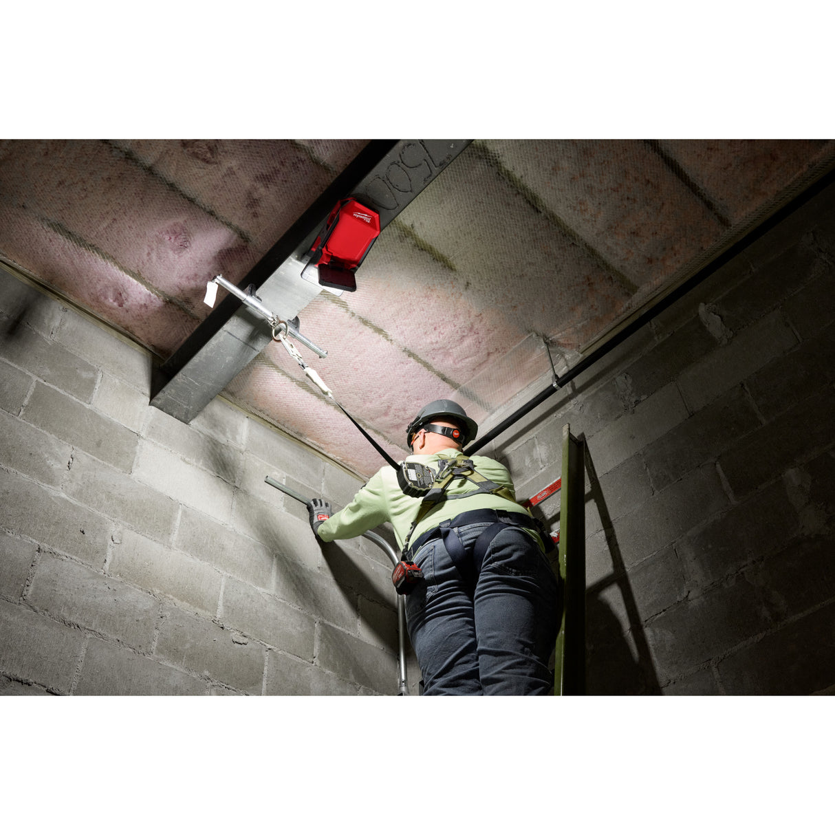 Milwaukee 2358-20 M18™ ROVER™ Clamping Flood Light