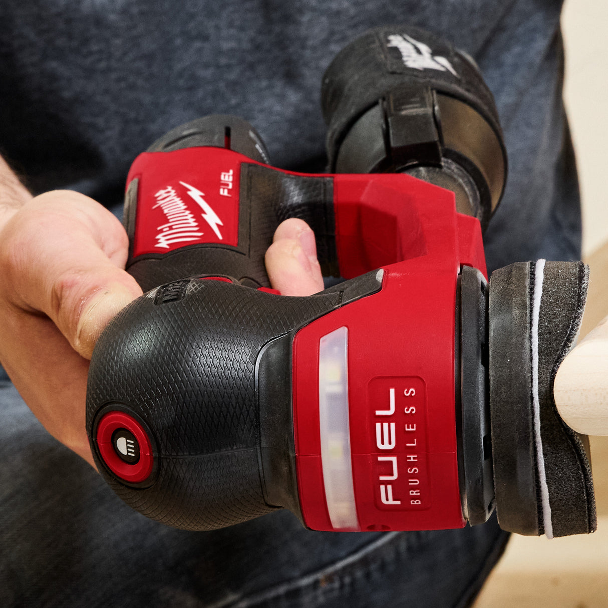 Milwaukee 2535-20 M12 FUEL™ 3" Random Orbital Detail Sander