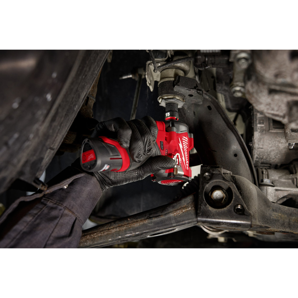 Milwaukee 2562-20 M12 FUEL™ Stubby 3/8" Impact Wrench