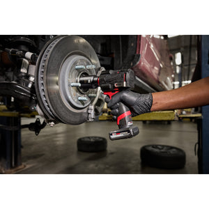 Milwaukee 2562-22 M12 FUEL™ Stubby 3/8" Impact Wrench Kit