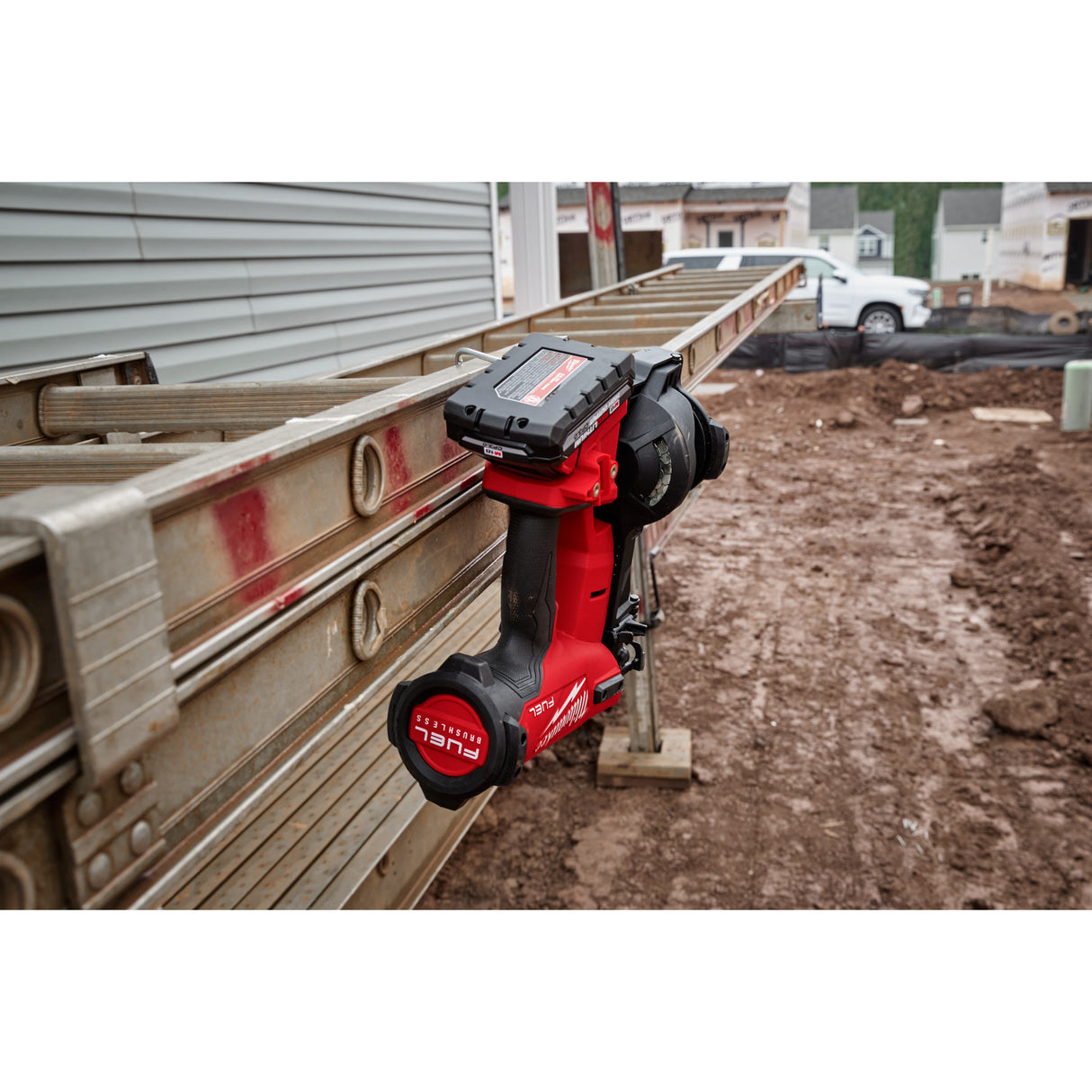 Milwaukee 2909-20 M18 FUEL™ Coil Roofing Nailer (Tool Only)