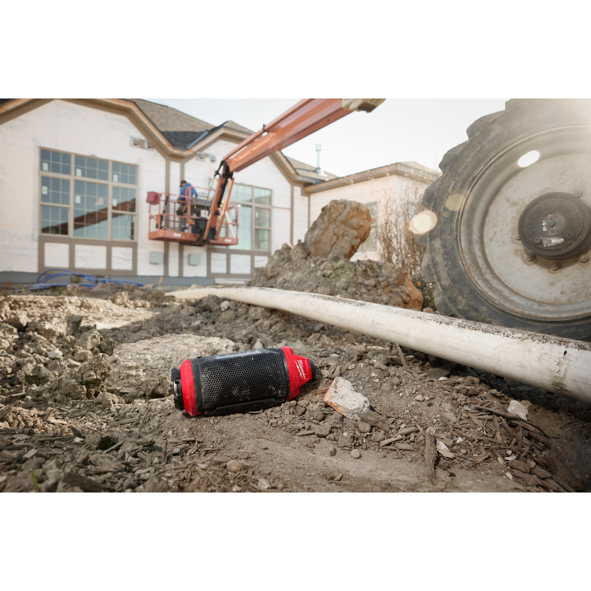 Milwaukee 2955-20 M12™ Bluetooth® Jobsite Speaker w/ PACKOUT™ Compatibility