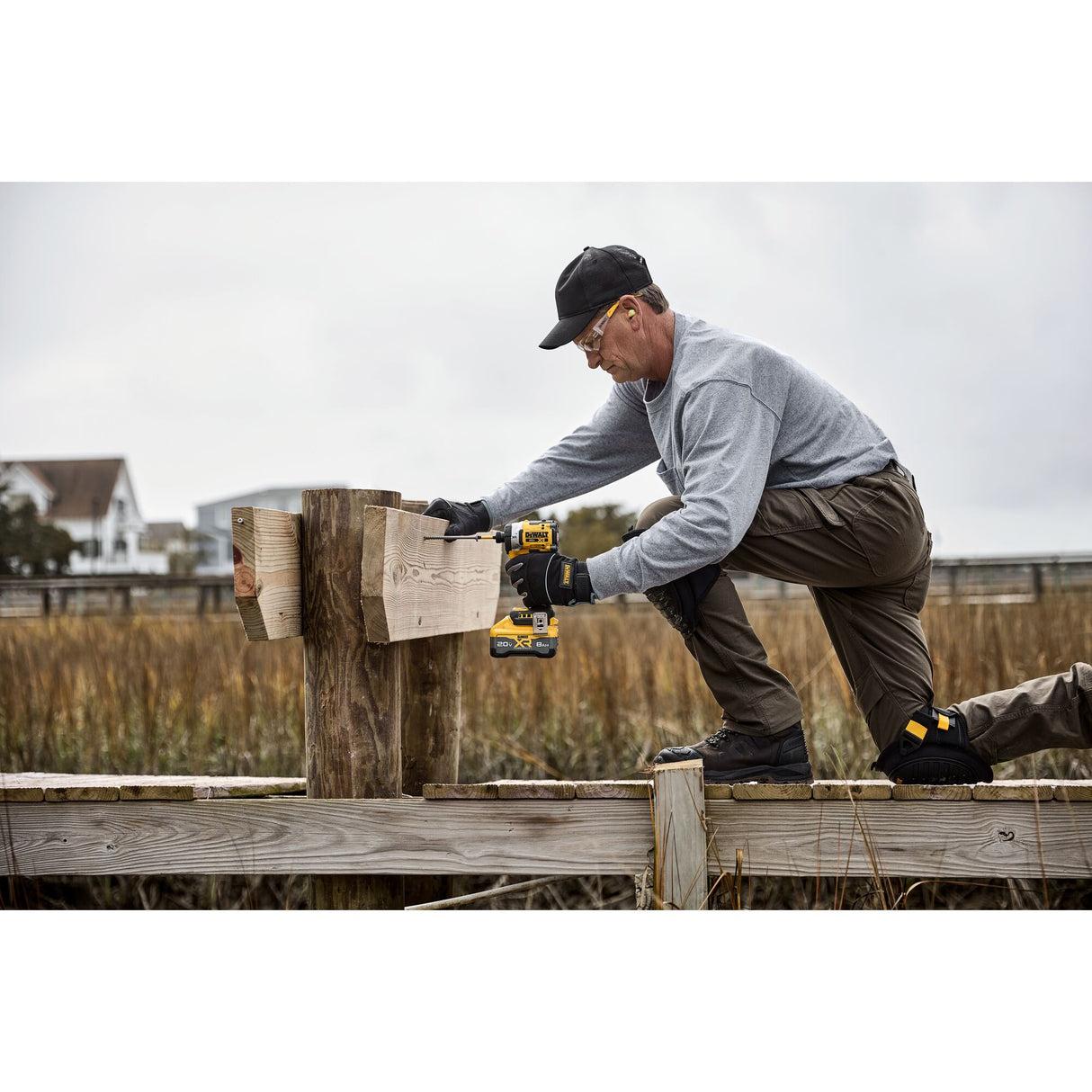 DEWALT DCF860B 20V MAX* XR® Brushless Cordless 3-Speed High Torque 1/4 in. Impact Driver (Tool Only)