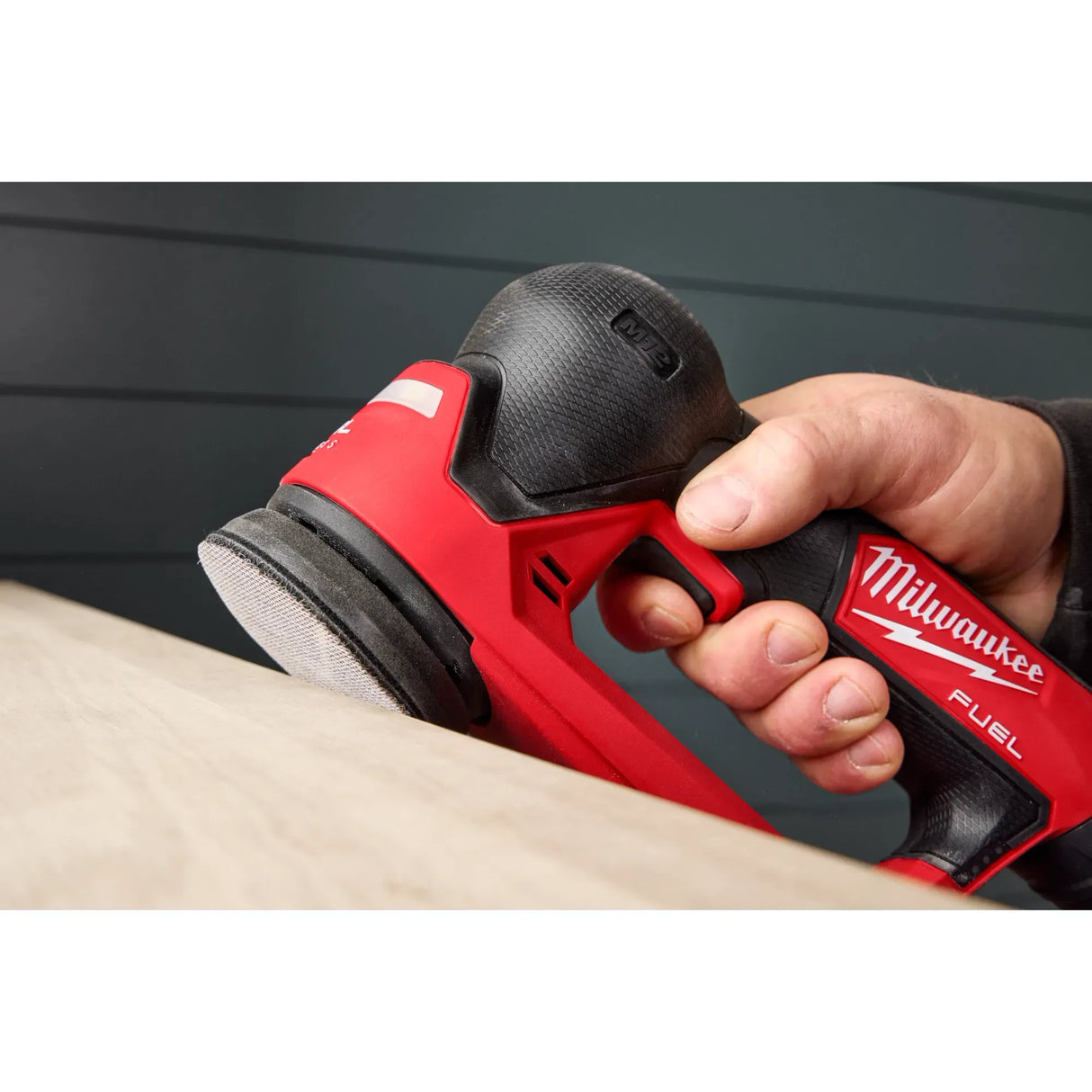 Milwaukee 3” Mesh Sanding Discs with POWERGRID™ Tear Resistant Mesh