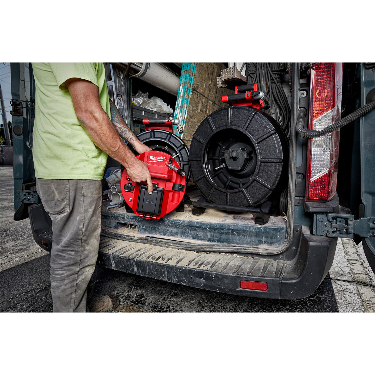 Milwaukee 3973-22 M18™ 120’ Mid-Stiff Modular Pipeline Inspection System