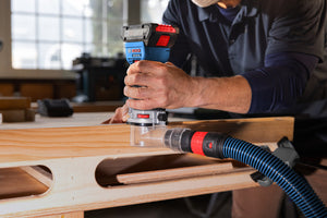 Bosch GKF18V-25PL14 18V Brushless Colt™ Palm Router Kit with (1) CORE18V® 4 Ah Advanced Power Battery and Plunge Base