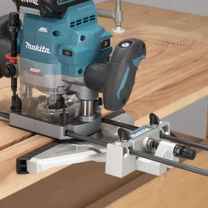 Makita RP001GZ01 40Vmax XGT Brushless Plunge Router