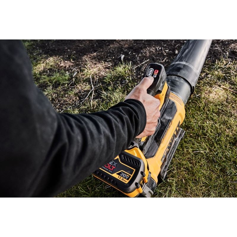 DEWALT DCBL777Y1 60V MAX High Power Brushless Blower Kit