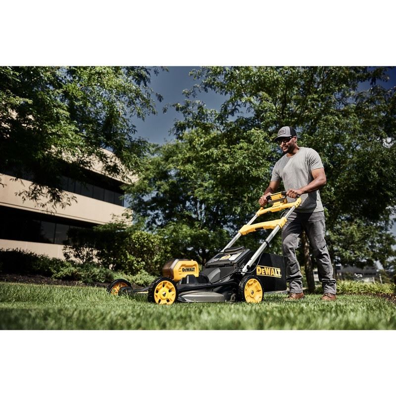 DEWALT DCMWSP650Y2-CA 60V MAX Cordless Brushless RWD, Self Propelled Mower Kit