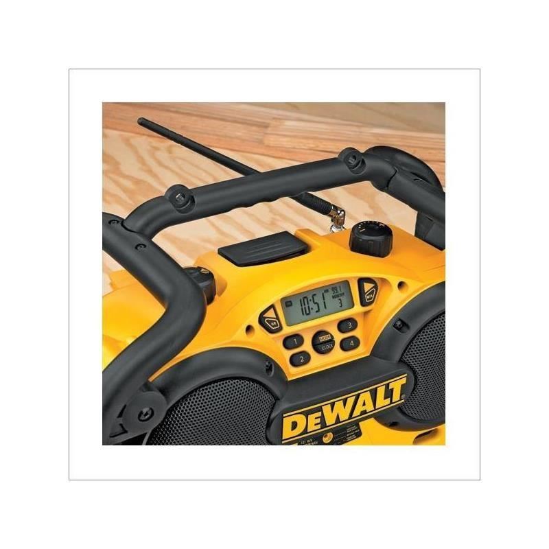 DEWALT | DC011 Worksite Radio / Charger