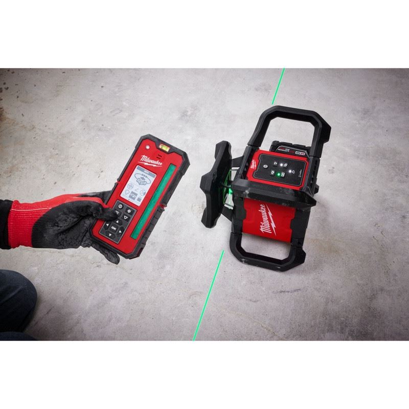 Milwaukee 3702-21 M18 Green Interior Rotary Laser Level Kit w/ Remote/Receiver and Wall Mount Bracket