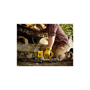 DEWALT | DCGG571M1 20V MAX* Lithium-Ion Grease Gun