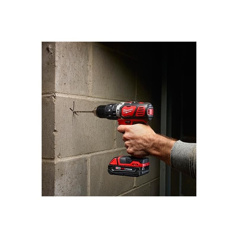 Milwaukee 2607-22CT M18 Compact 1/2 Hammer Drill/Driver Kit