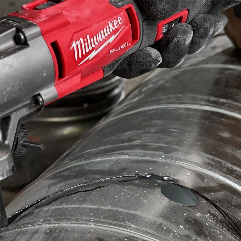 Milwaukee 2476-20 M12 FUEL 16 Gauge Variable Speed Nibbler