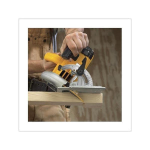 DEWALT | DWE575 7 - 1/4" Lightweight Circular Saw