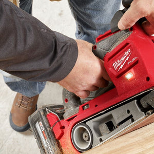 Milwaukee 2832-20 M18 Fuel Belt Sander