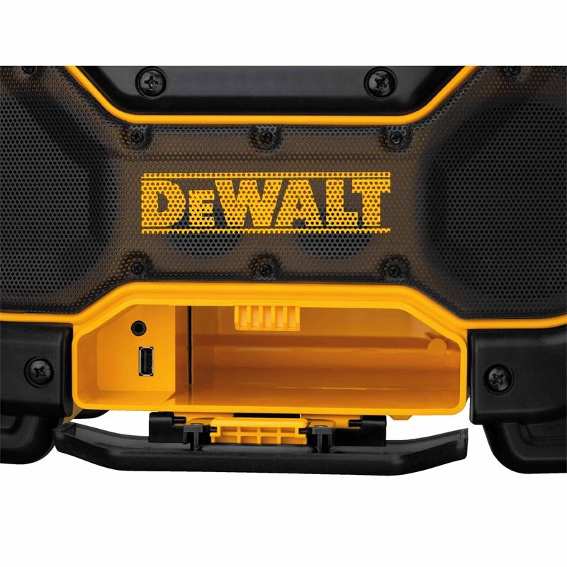 DEWALT Bluetooth Charger Radio - DCR025