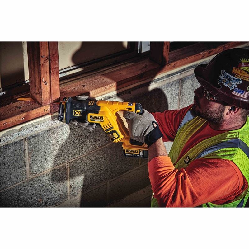 DEWALT DCS367B 20V MAX* XRÂ® Brushless Compact Reciprocating Saw (Tool Only)