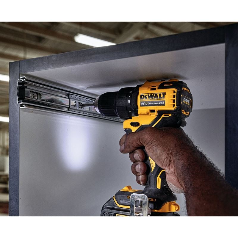 DEWALT DCD708C2 ATOMIC 20V MAX Brushless Compact 1/2 in. Drill/Driver Kit