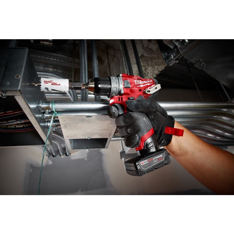 2504-22 M12 FUEL 12 Volt Lithium-Ion Brushless Cordless 1/2 in. Hammer Drill Kit