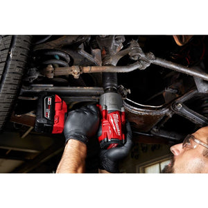 Milwaukee 2767-22GG M18 Impact Wrench and Grease Gun Kit