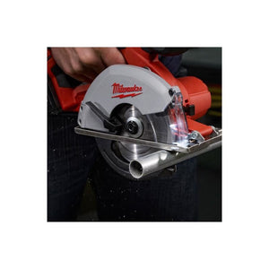 Milwaukee | 2682-22 M18 Cordless Lithium-Ion 5-3/8" Metal Saw Kit