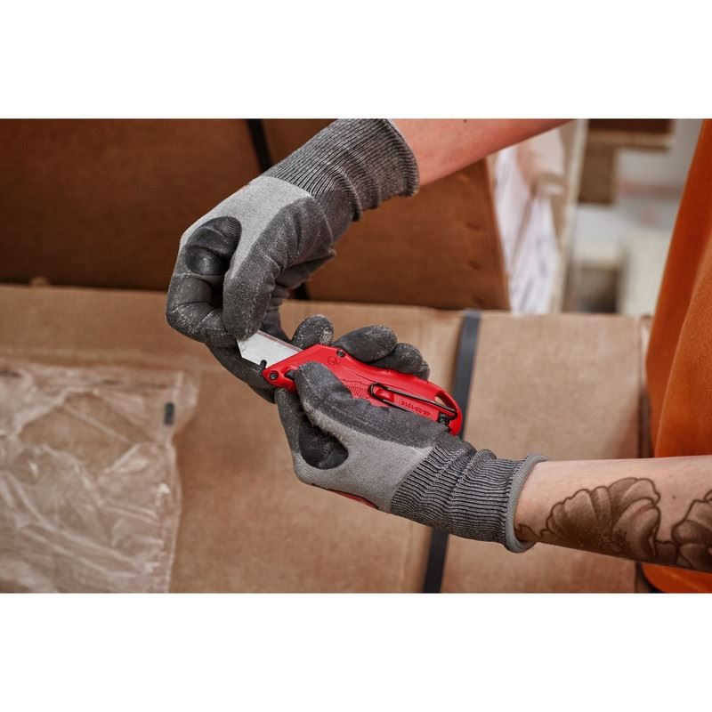 Milwaukee 48-22-1516 Compact Side Slide Utility Knife