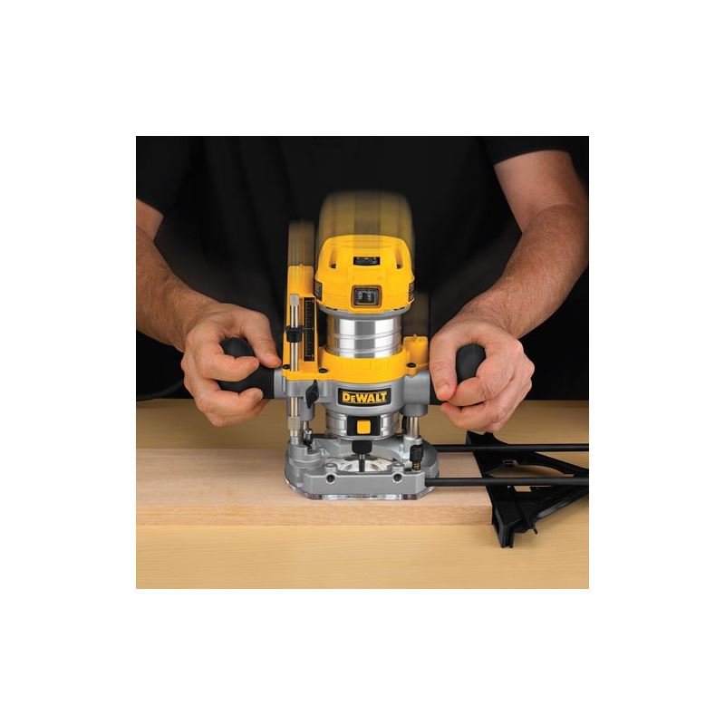 DEWALT | DWP611PK 1-1/4HP Max Torque Variable Speed Compact Router Combo Kit with LED's