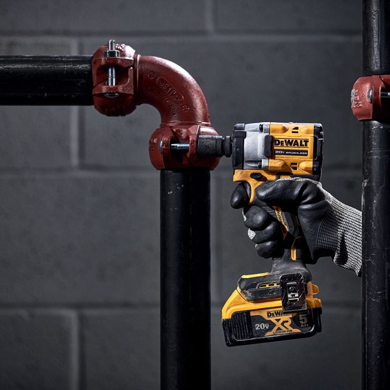 DEWALT DCF921B ATOMIC 20V MAX 1/2 IN. CORDLESS IMPACT WRENCH WITH HOG RING ANVIL (TOOL ONLY)