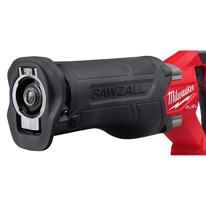 2821-22 M18 FUEL 18 Volt Lithium-Ion Brushless Cordless SAWZALL Reciprocating Saw Kit