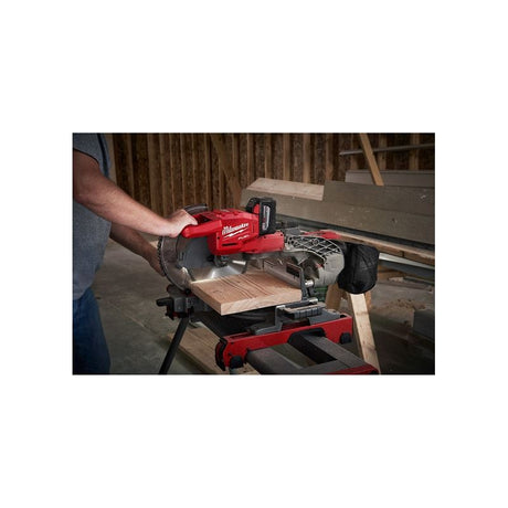 Milwaukee M18 FUEL Dual Bevel Sliding Compound Miter Saw Kit