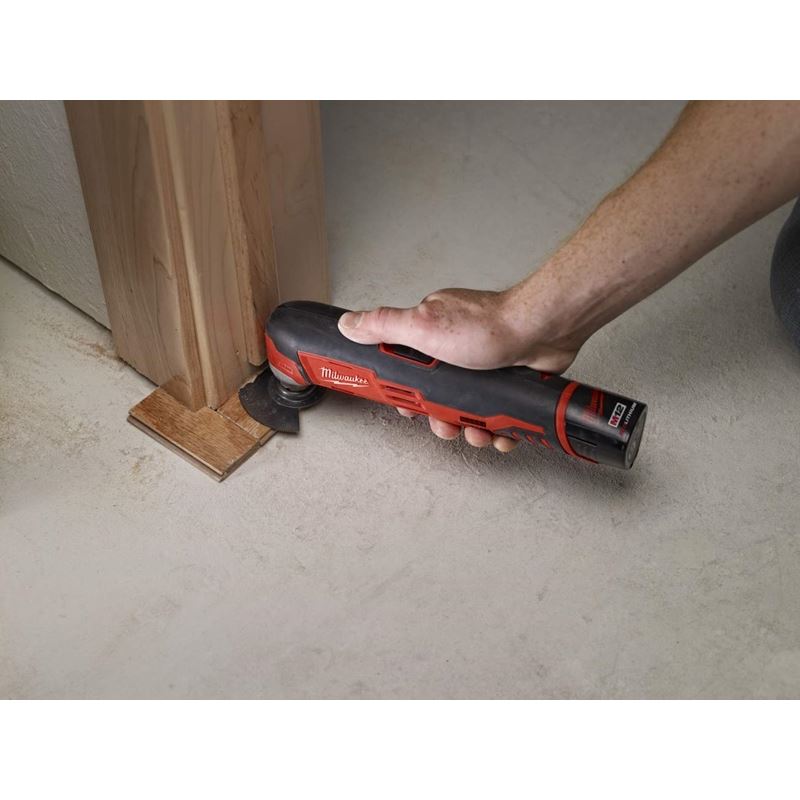 2426-20 M12 12 Volt Lithium-Ion Cordless Cordless Multi-Tool - Tool Only