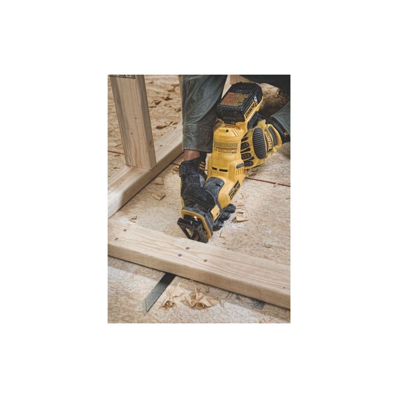 DEWALT DCS387P1 20V MAX* COMPACT Reciprocating Saw Kit (5.0Ah)