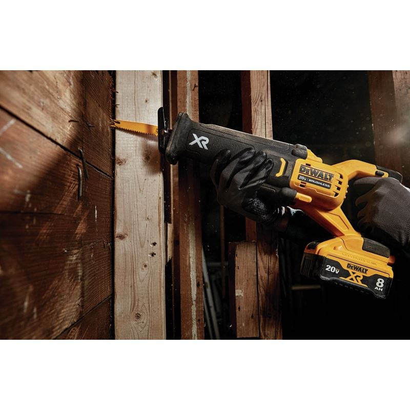 DEWALT DCS368W1 20V MAX* XR BRUSHLESS RECIPROCATING SAW WITH POWER DETECTTool Technology Kit