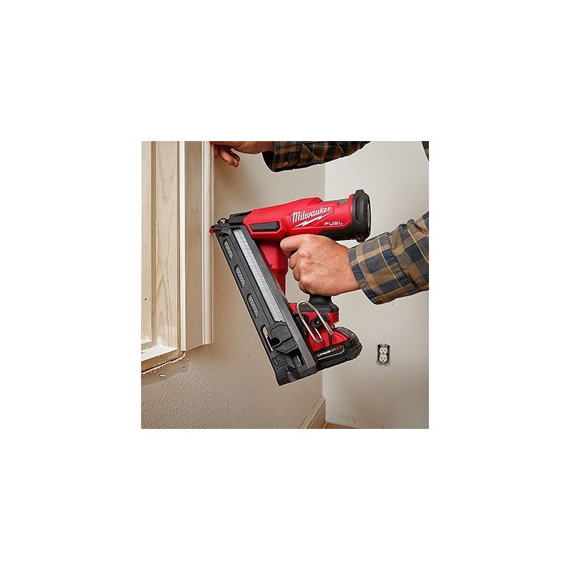 Milwaukee 2839-21CT M18 FUEL 15 Gauge Finish Nailer Kit