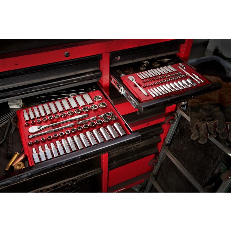 Milwaukee 48-22-9004 1/4 in Drive 50pc Ratchet and Socket Set - SAE and Metric