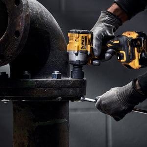 DEWALT DCF922B ATOMIC 20V MAX 1/2 IN. CORDLESS IMPACT WRENCH WITH DETENT PIN ANVIL (TOOL ONLY)