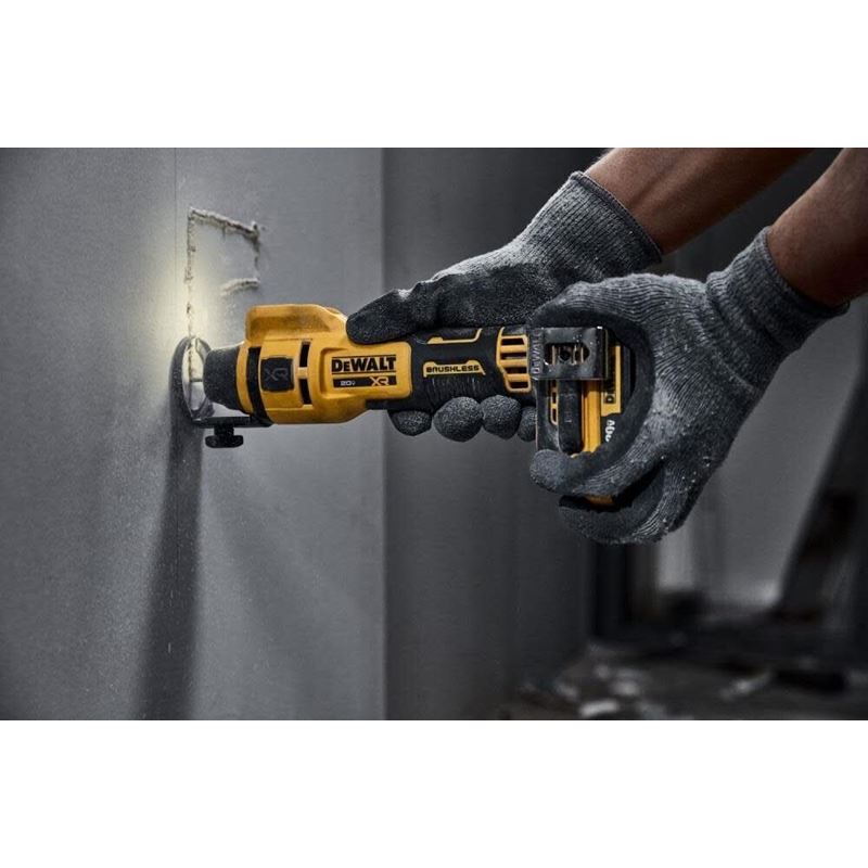 DeWalt DCE555B 20V MAX XR Brushless Drywall Cut Out Tool (Bare Tool)