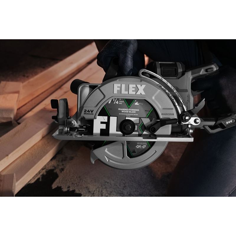 FLEX FX2141R-1J 7-1/4 in Rear Handle Saw Circular Saw Stacked Lithium Kit