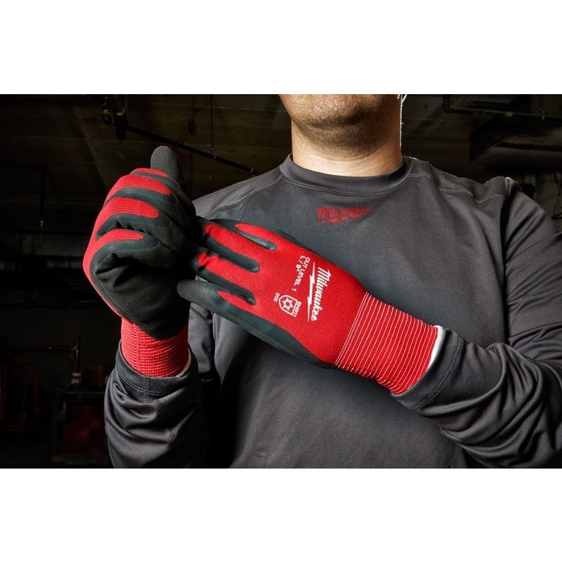 Milwaukee Cut Level 1 Insulated Winter Dipped Gloves