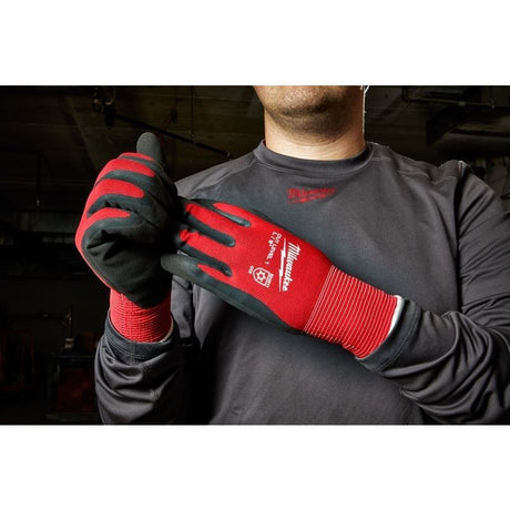 Milwaukee Cut Level 1 Insulated Winter Dipped Gloves