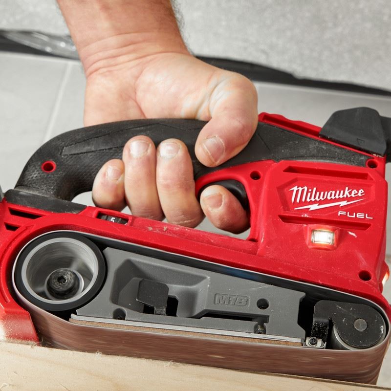 Milwaukee 2832-20 M18 Fuel Belt Sander