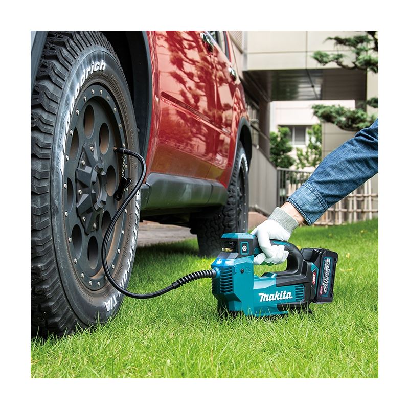 Makita DMP181Z Cordless Inflator