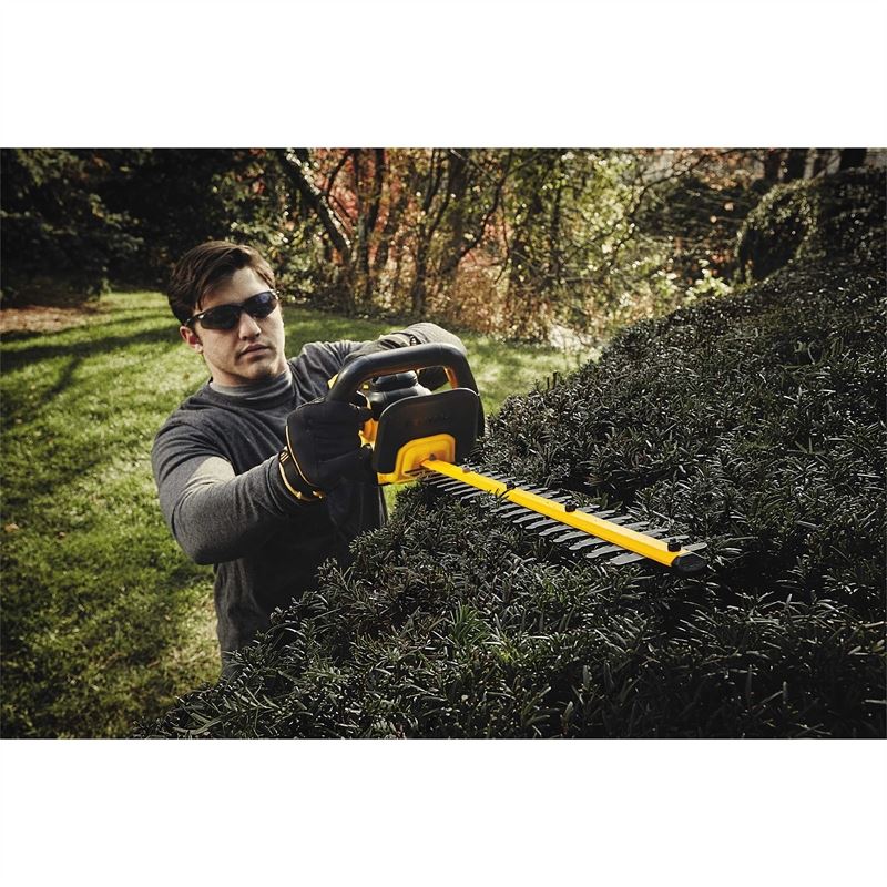 DEWALT DCHT820B 20V MAX* Lithium Ion 22in Hedge Trimmer (Bare)