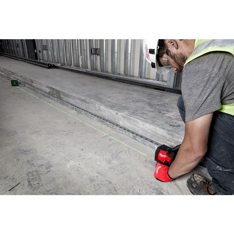 Milwaukee 3521-21 USB Rechargeable Green Cross Line Laser