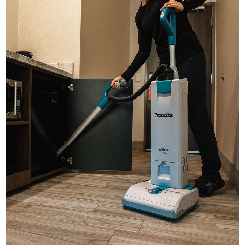 Makita DVC560PT2 18V X2 (36V) LXT Li?Ion Cordless (5.0L) 12in Upright Vacuum Cleaner