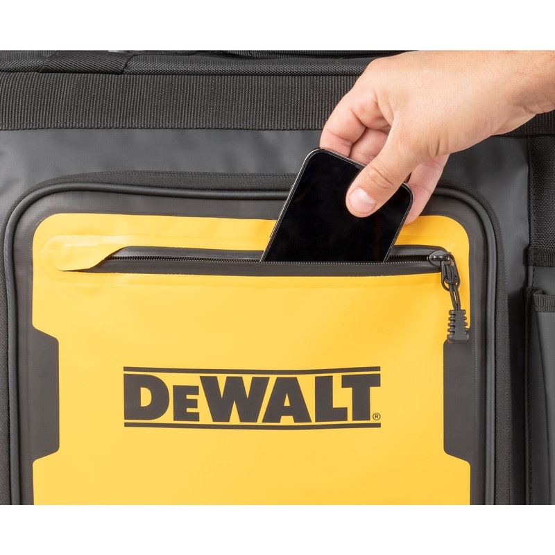 DEWALT DWST560107 18in Rolling Tool Bag