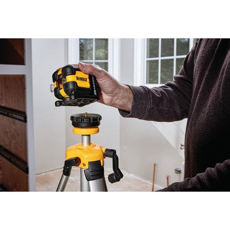 DEWALT DW08802CG Green Cross Line Laser Level