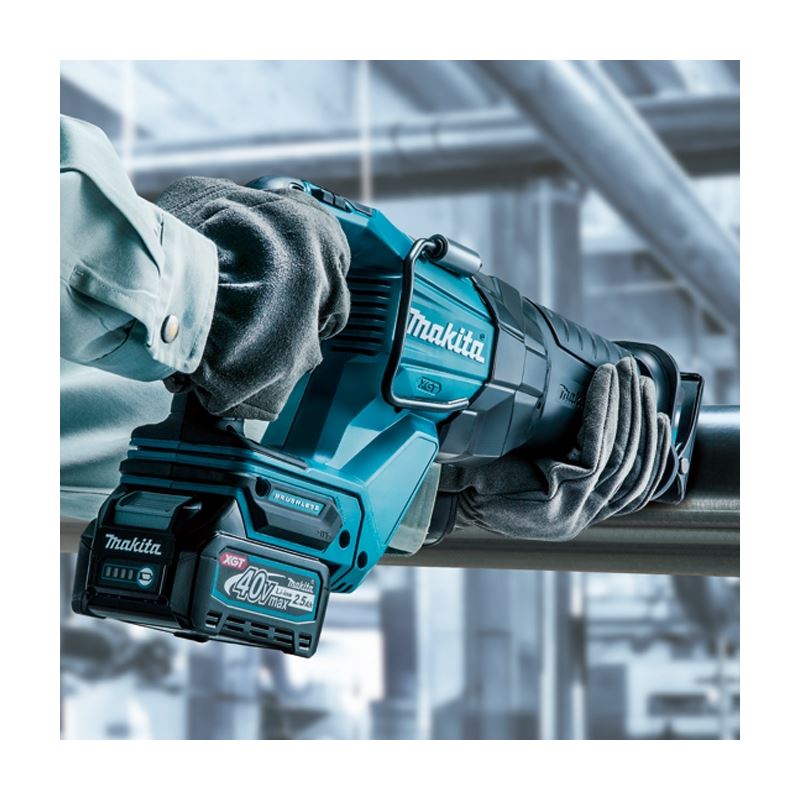 Makita JR001GM101 XGT 40V (4.0 Ah) MAX Li-Ion Brushless Reciprocating Saw Kit